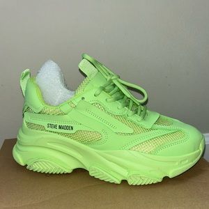 Steve Madden possession green sneakers
